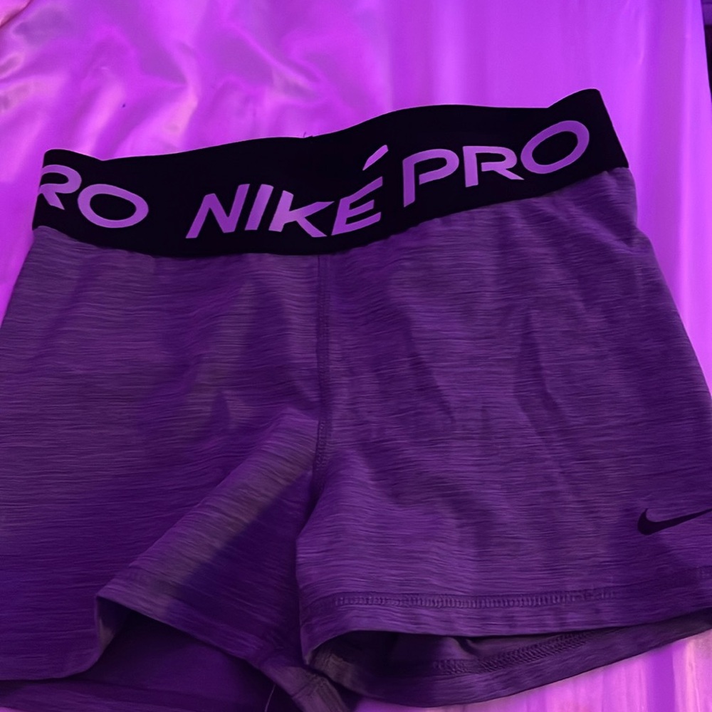 nike pros
